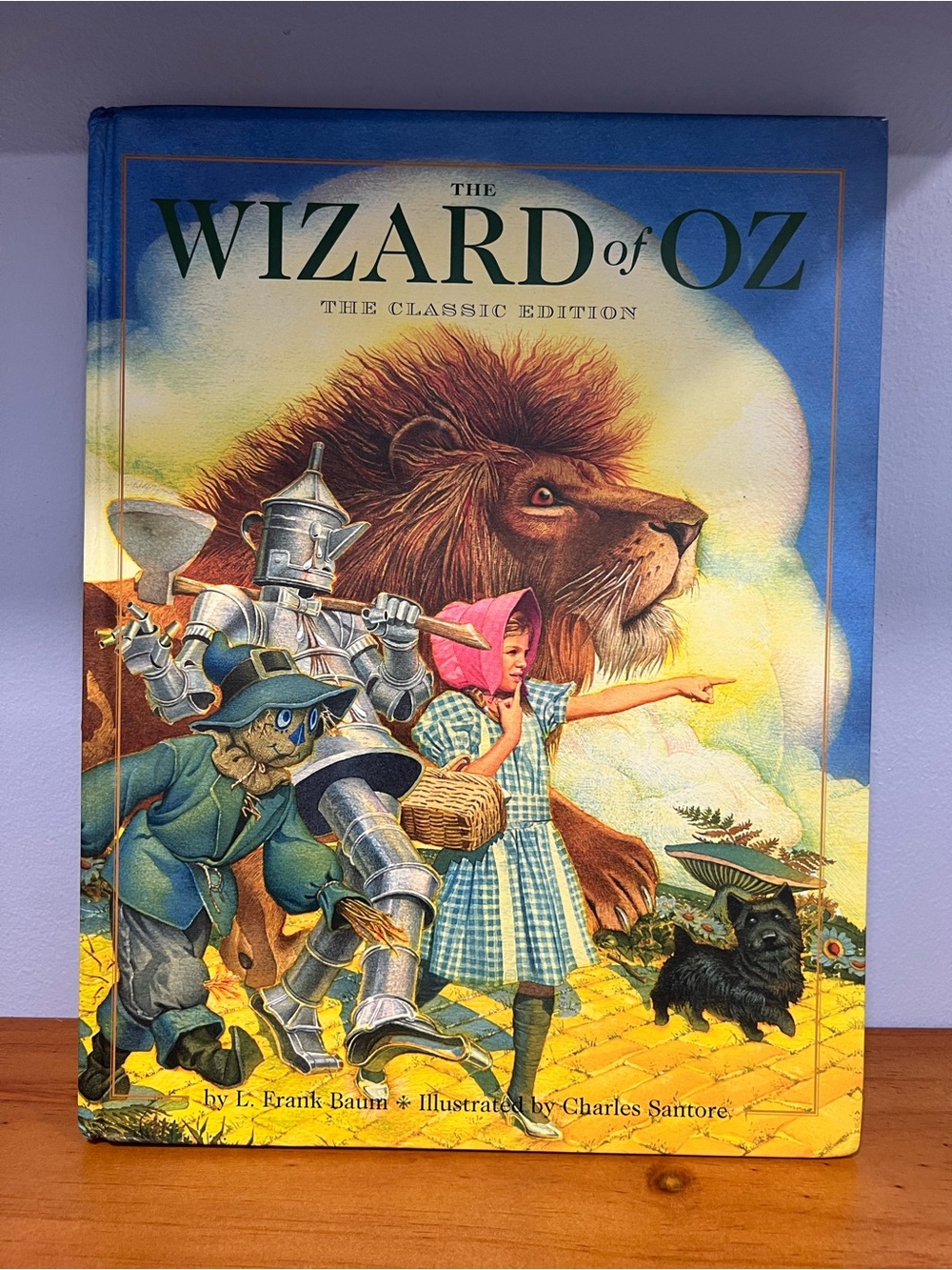 The Wizard of Oz Classic Edition By L. Frank Baum Illustrated by Charles Santore